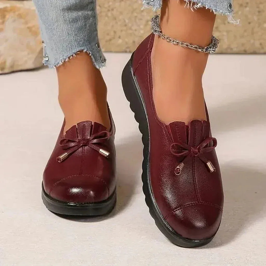 Orthopaedic Leather Loafers Memory Foam Cushioning Supportive Arch