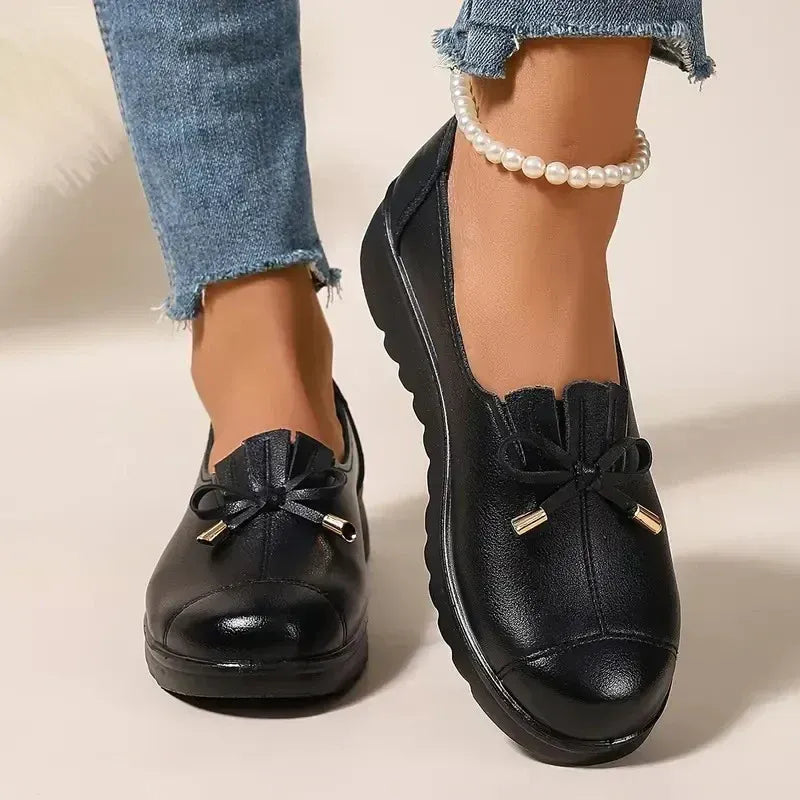 Orthopaedic Leather Loafers Memory Foam Cushioning Supportive Arch