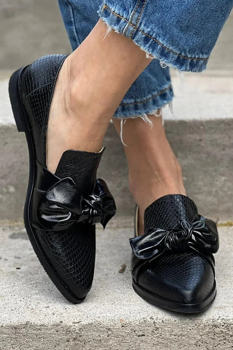 Bow Loafers Snakeskin Print PU Leather Statement Slip-On Design