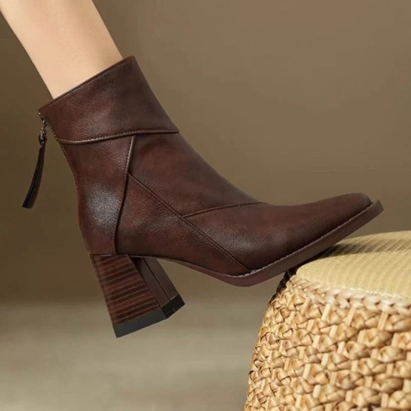 Women's Comfortable Boots Soft Cushioning Slip-On Design Warm Lining