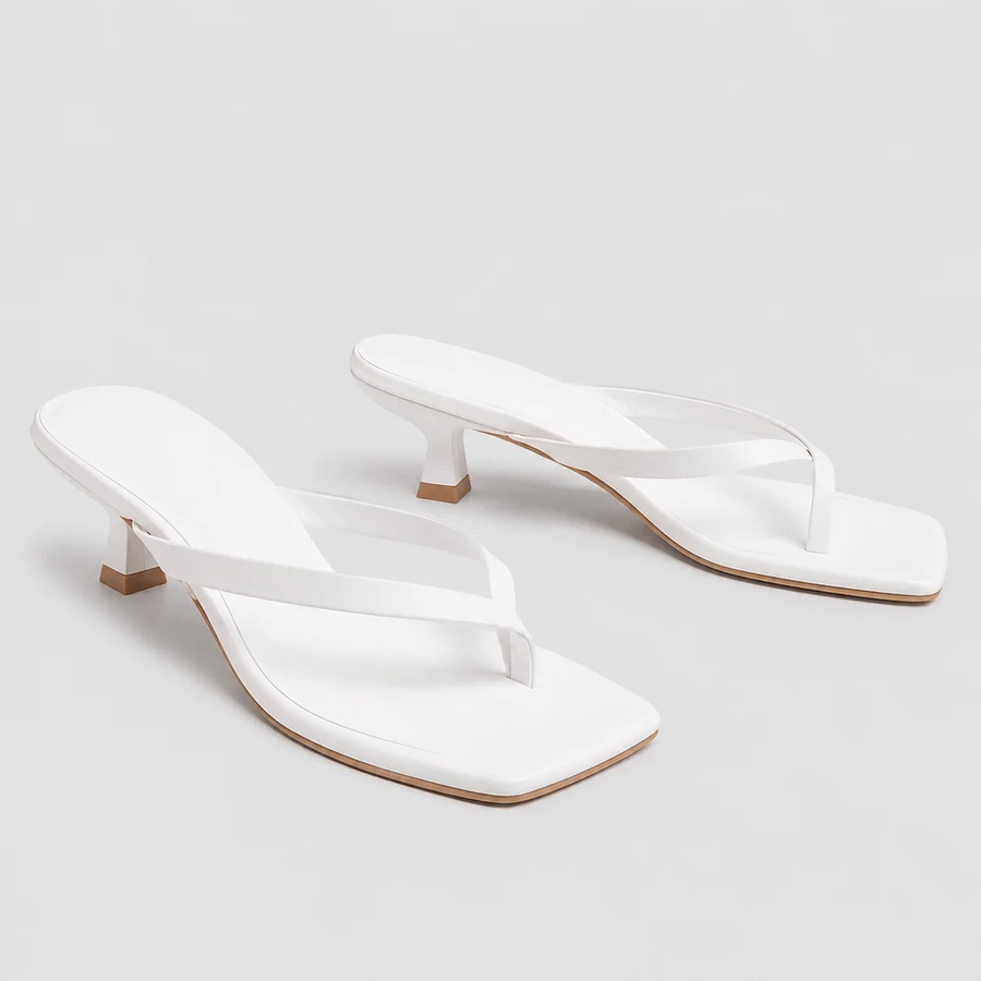 Toe-Post Kitten Heel Sandals Comfortable Low Heel Classic Design Cushioned Insole