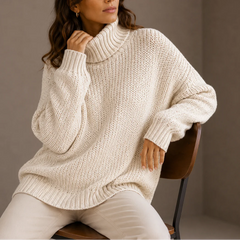 Chunky Turtleneck Sweater – White